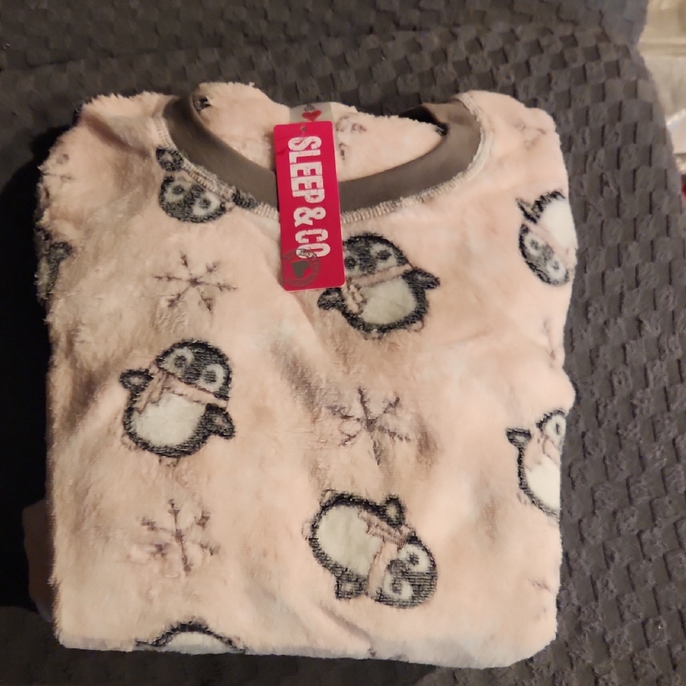 NWT Sleep & Co. Penguin Print Pajama Set Size M